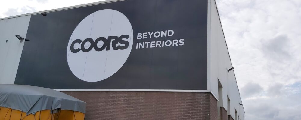Korteland In- en Outdoor Signing reclame gevelreclame Coors Interieurbouw Rotterdam 1